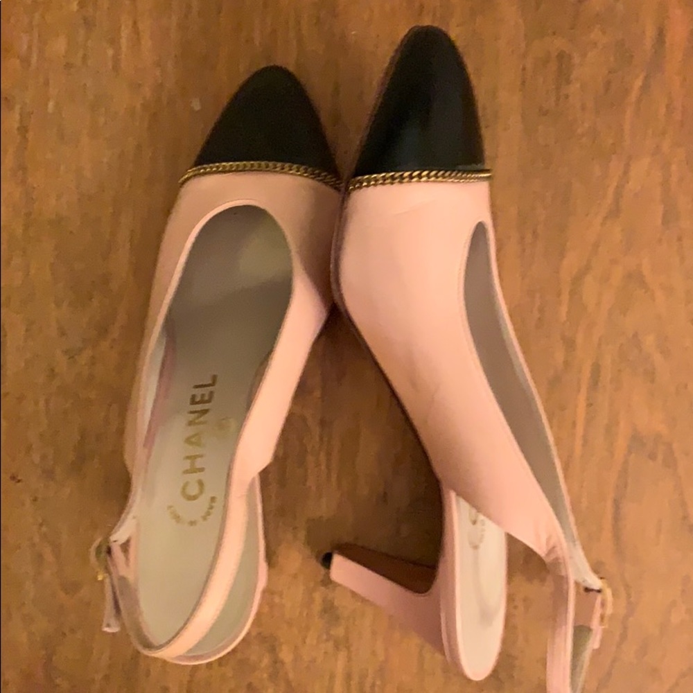 Chanel mauve and black